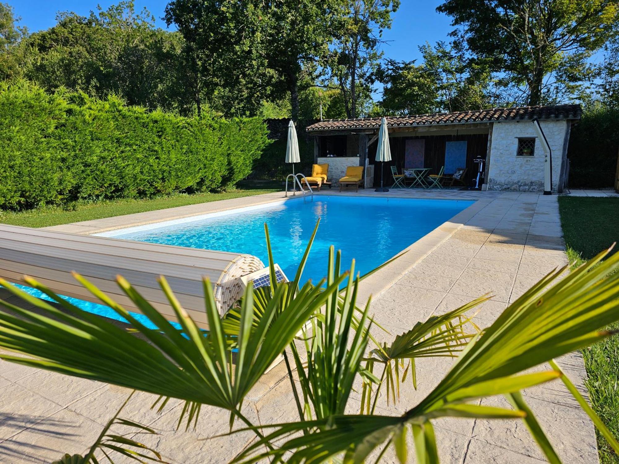 Le Gite Du Souffle Des Anges Sauveterre  Exterior photo